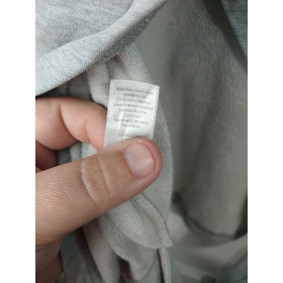 Athleta Woman M Yoga Back Toe Grey Sweatshirt LS Activewear Workout Gym - Picture 10 of 12